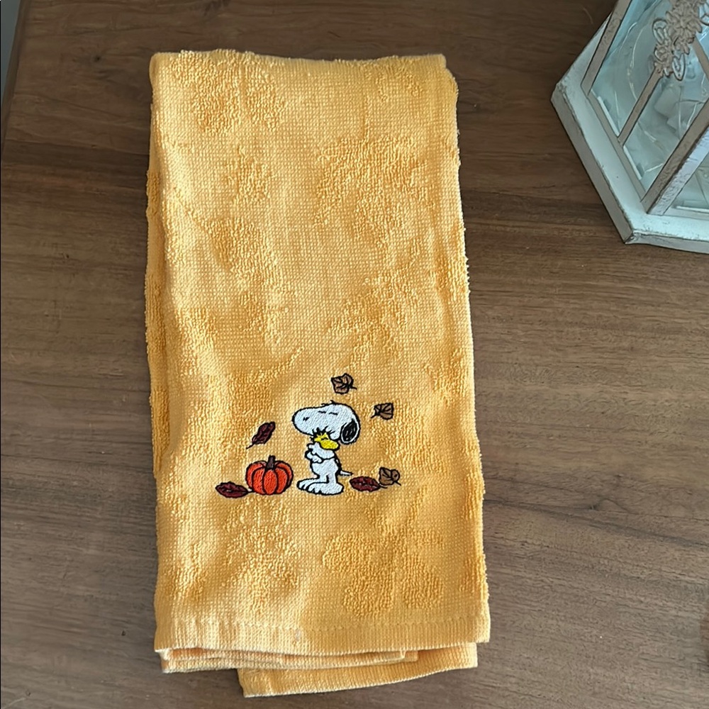 Peanuts Snoopy Embroidered Yellow Towel